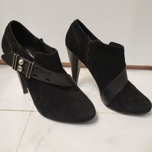 SAKS 5TH AVENUE black suede booties